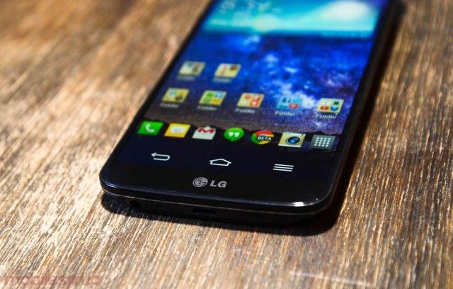 LG G2 now available in Canada