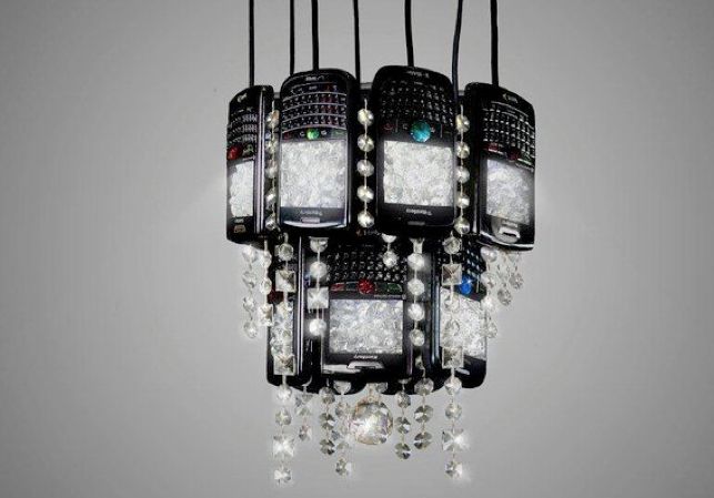 Older BlackBerry smartphones now being made into a ‘limited series of chandeliers’