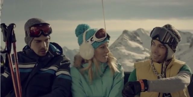 Samsung Galaxy Gear is your perfect wingman (Video)