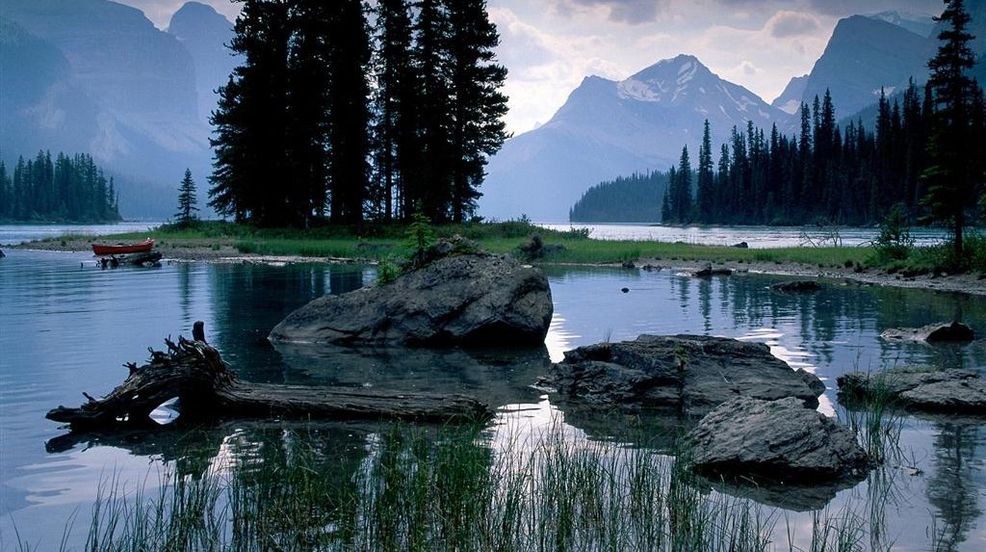Parks Canada wants to offer free WiFi with your portage trip