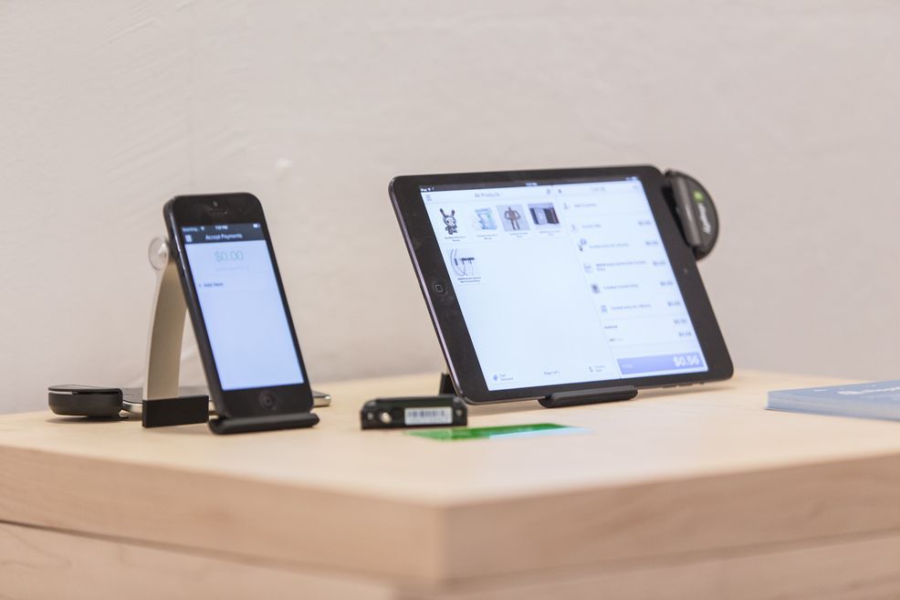 Shopify launches mobile card reader for Canadian retailers