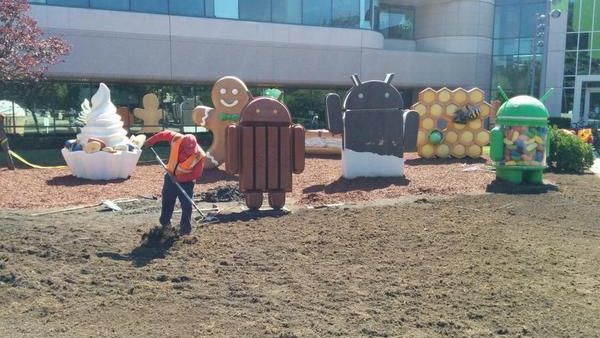 Android Statues