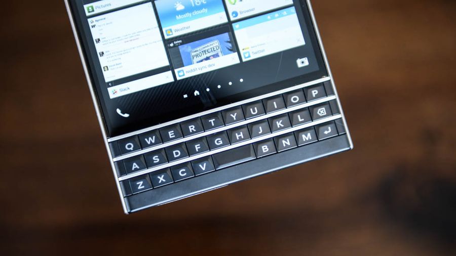 BlackBerry Passport review