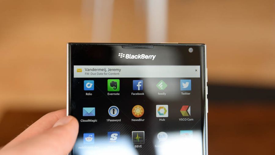 BlackBerry Passport review
