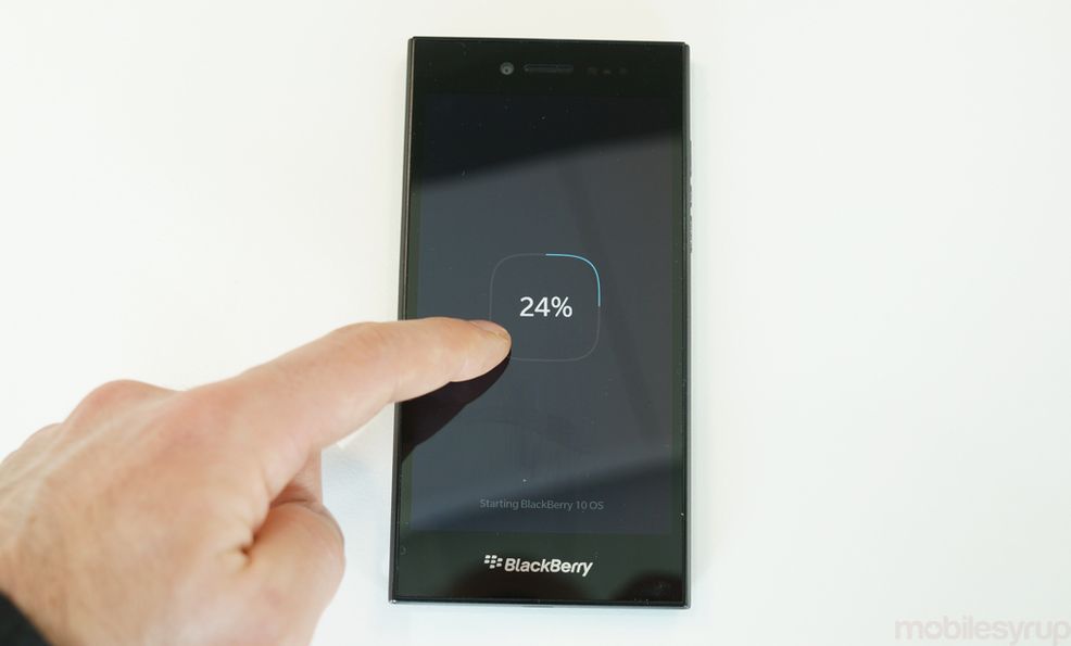 Tête-à-Tête: How are Apple, Samsung, and BlackBerry playing the enterprise game?