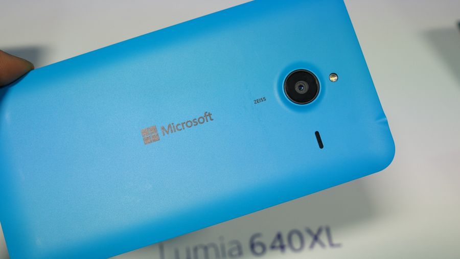 Lumia 640