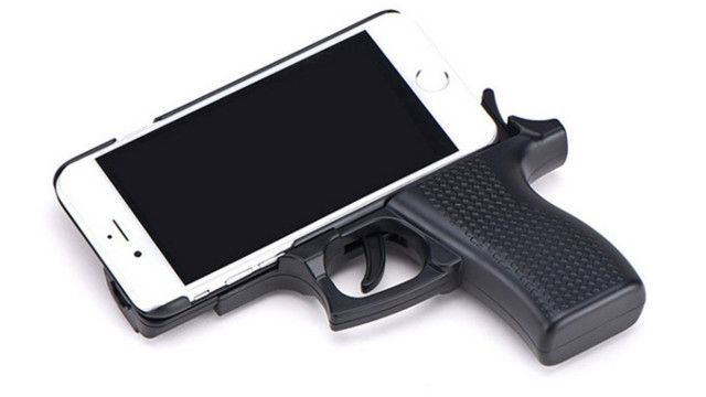 Here’s the reason using a gun-shaped phone case is a really dumb idea