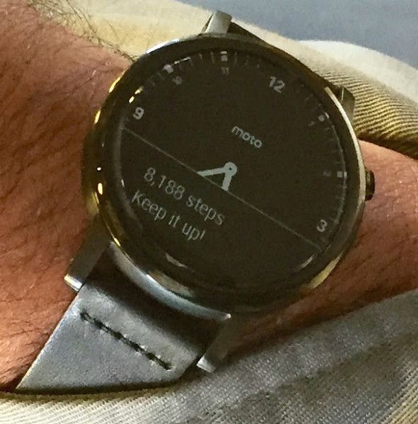 New Moto 360 leak shows a smartwatch that could pass for stylish