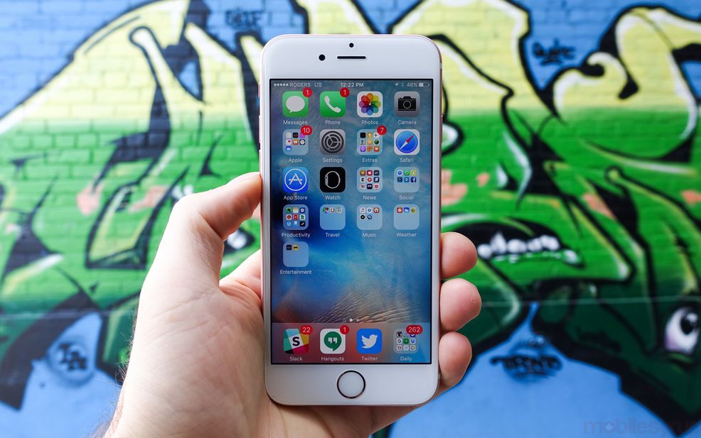 Apple files official motion to vacate FBI court order to help unlock iPhone