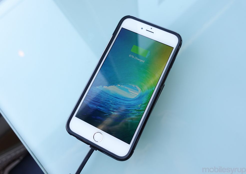 Spigen’s wireless charging case for the iPhone 6s is surprisingly useful