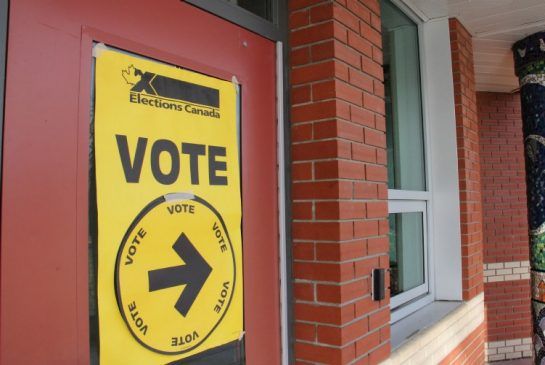 Elections Canada clarifies what photos are allowed at the voting booth