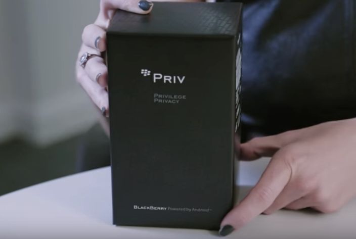 First look at the BlackBerry Priv retail packaging and unboxing