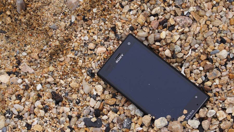 sandbar-phone