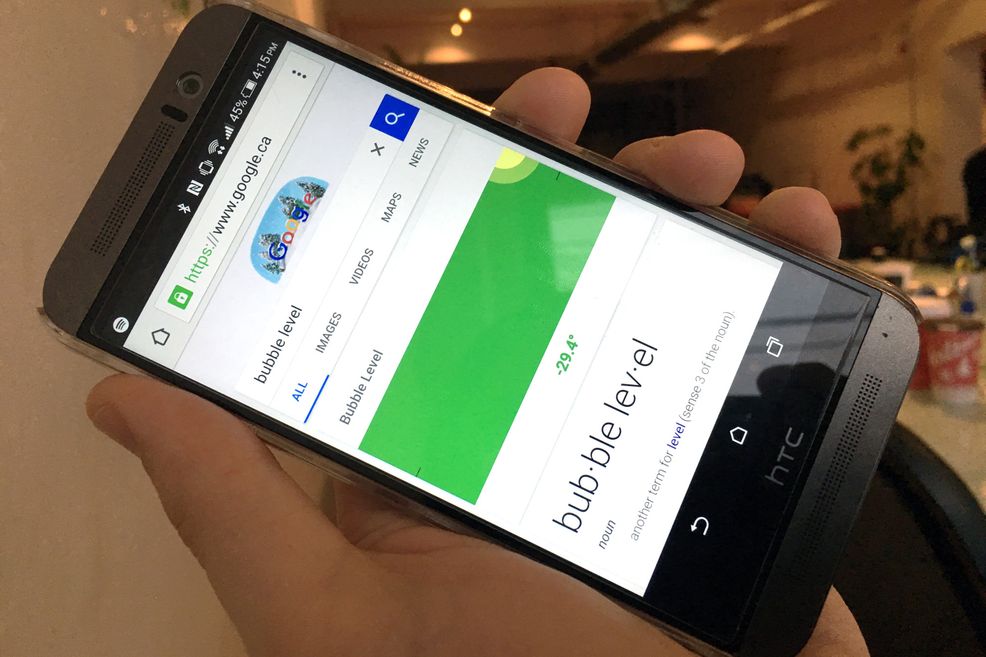 Turn your phone into a level with this Google easter egg