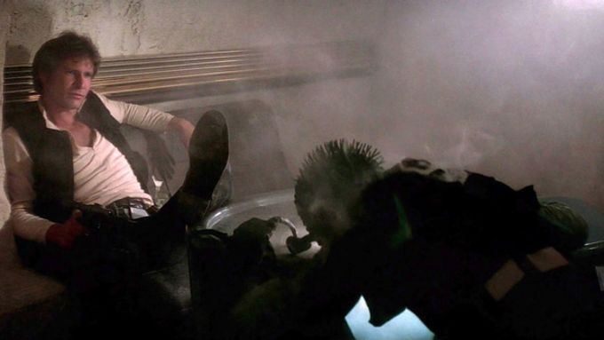 star-wars-episode-iv-a-new-hope-han-solo-and-greedo-skip-crop