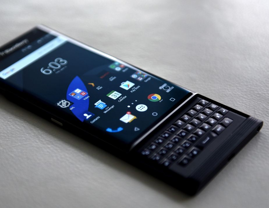Unlocked BlackBerry Priv discounted by $150 in Canada