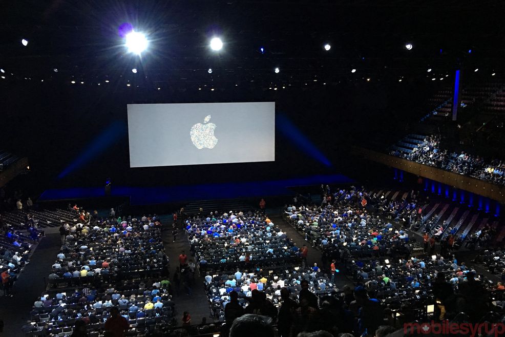Apple launches iOS 10 and macOS Sierra public betas