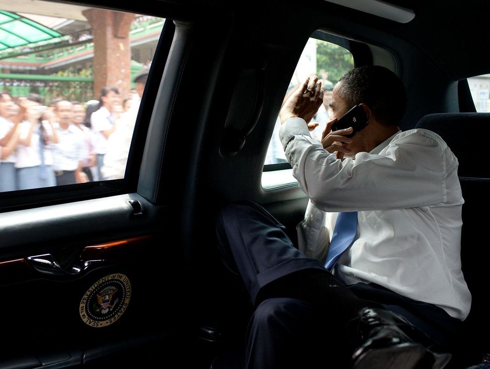 President Obama drops his BlackBerry for another smartphone