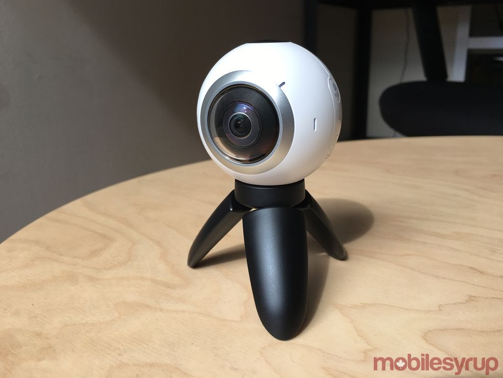 Samsung Gear 360 and new Gear VR are now available in Canada, priced $499 and $139