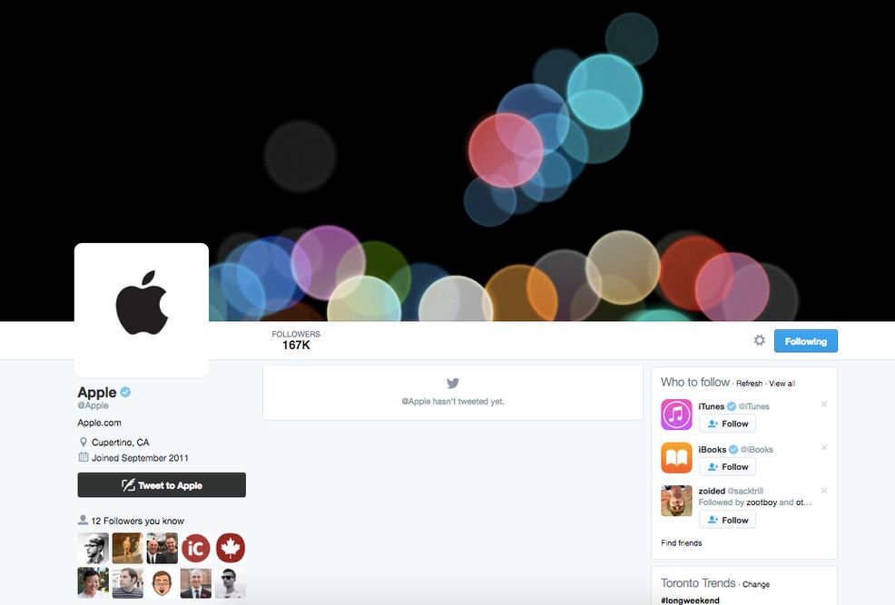 Apple’s Twitter account has come to life for the first time