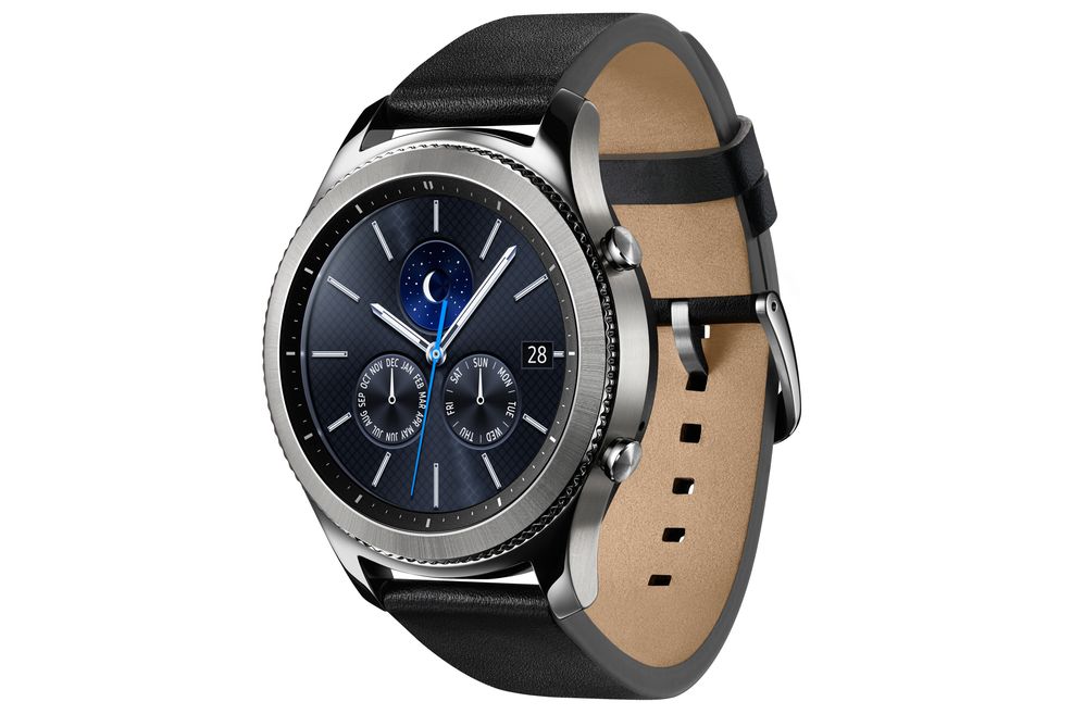 The Samsung Gear S3 is now available in Canada for $469.99