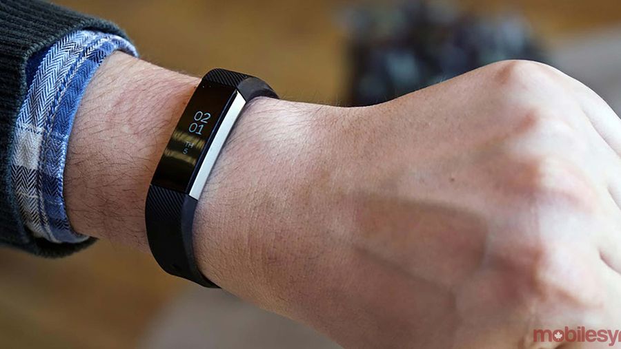 Fitbit Alta tracker
