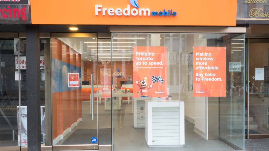 freedom mobile store