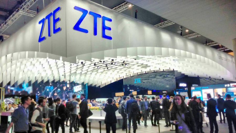 ZTE MWC booth - zte iran