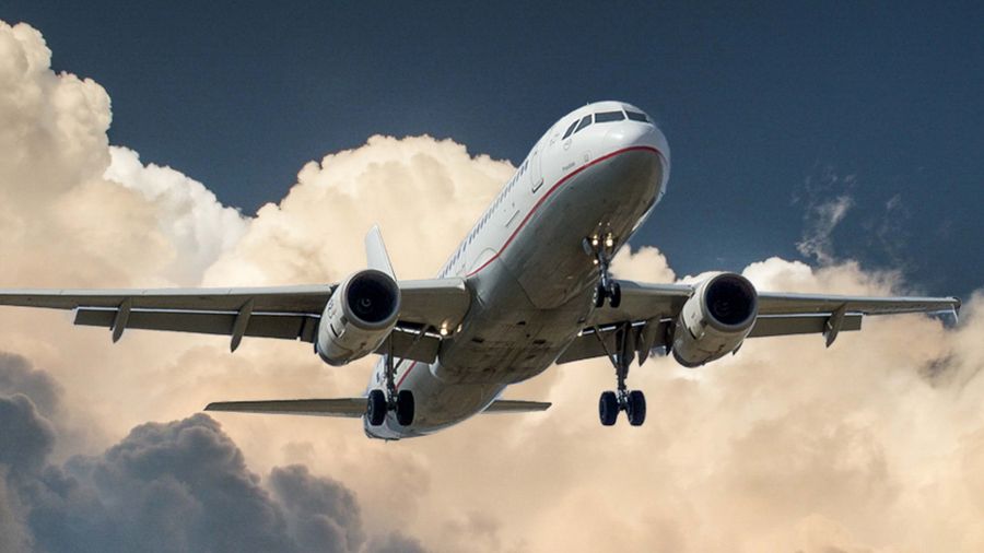 canada electronics flight ban