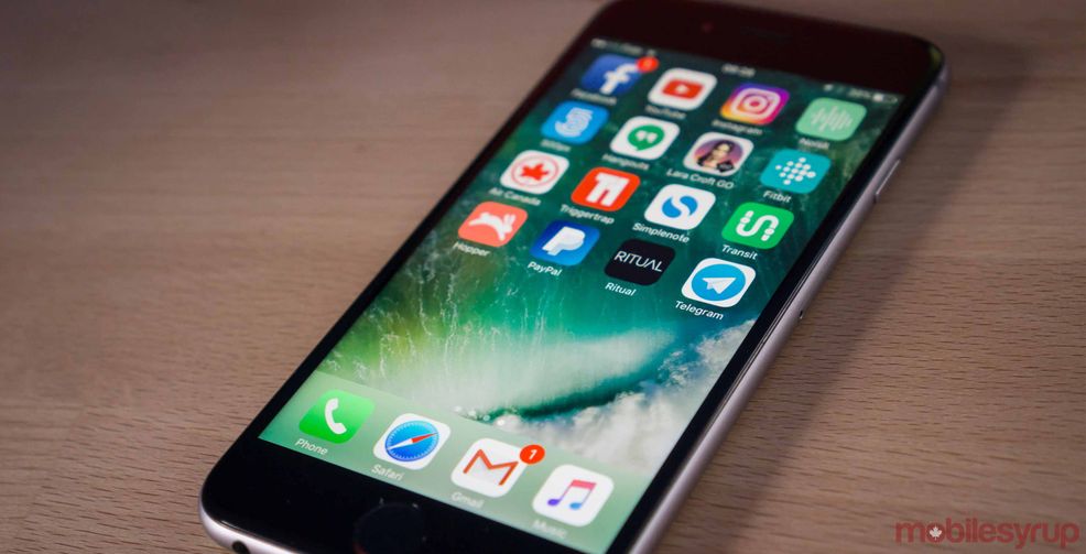 Apple iOS