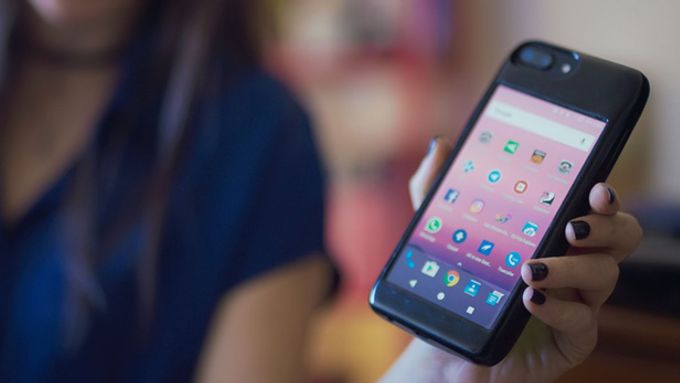 eyes case puts android phone on your iphone