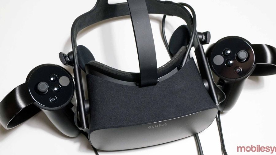 Oculus Rift sitting on table - Oculus Rift drops price