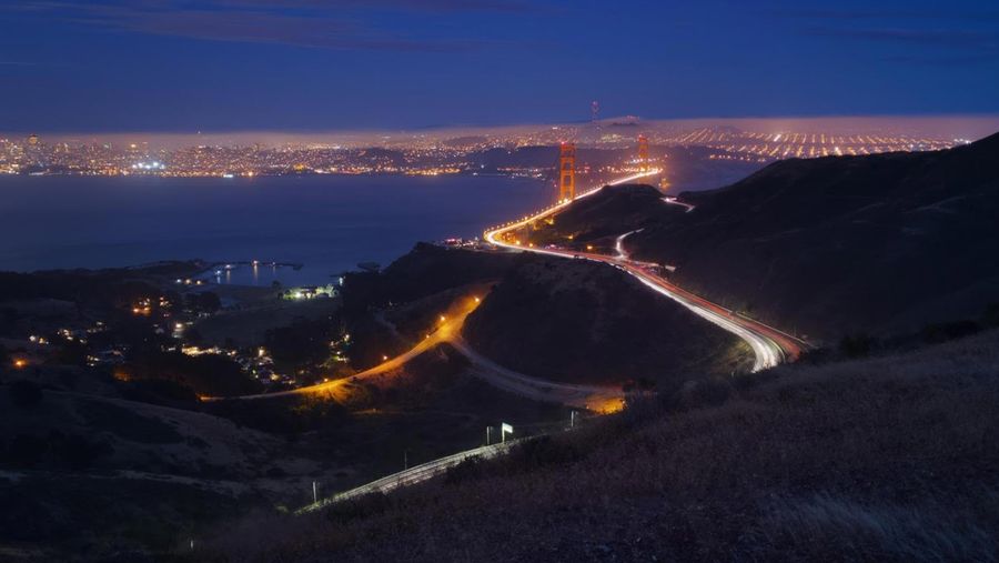 Night time photo of Golden Gate Bridge captured with Nexus 6P