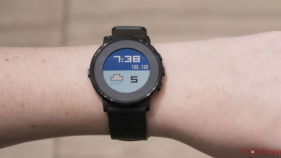 Pebble Time Round