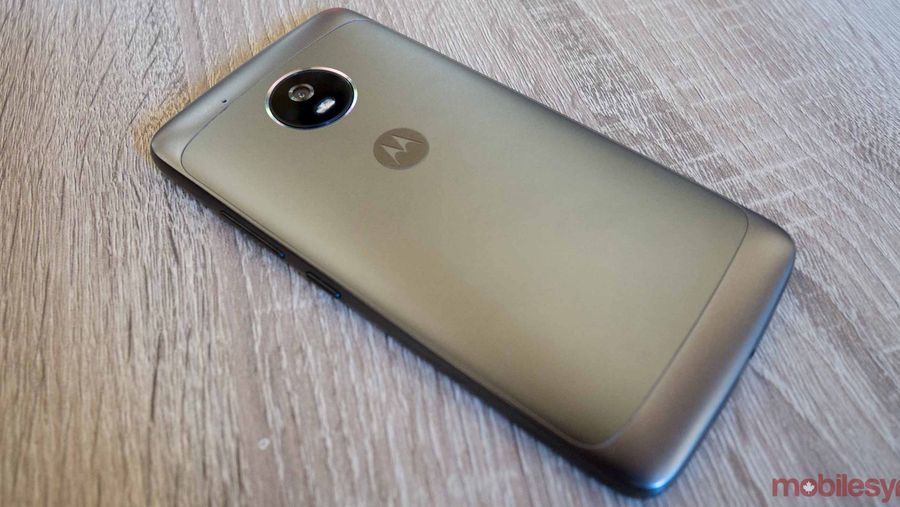 Moto G5 smartphone