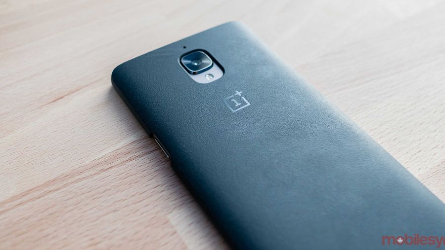 OnePlus 3T back of phone