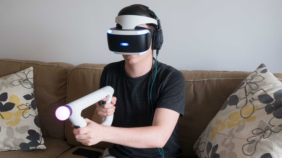 Holding Farpoint's PSVR Aim controller