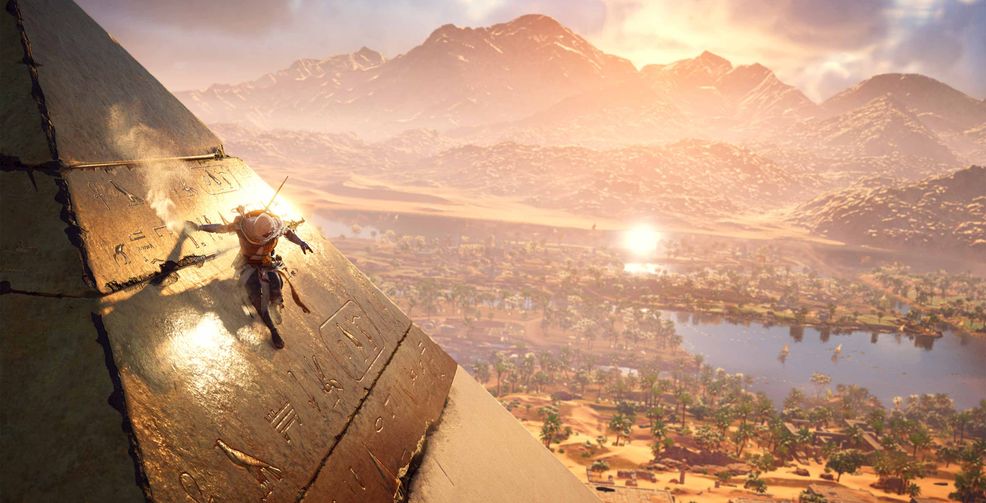 Assassin's Creed Origins climbing pyramid