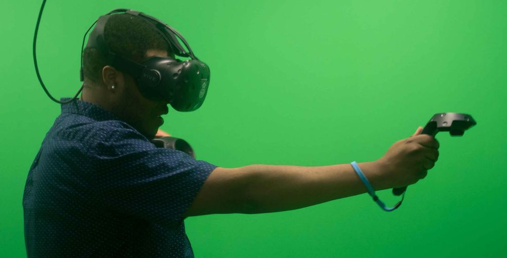 House of VR HTC Vive with controller