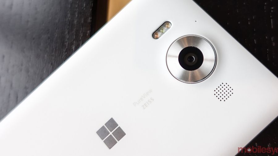 Microsoft Lumia 950 device