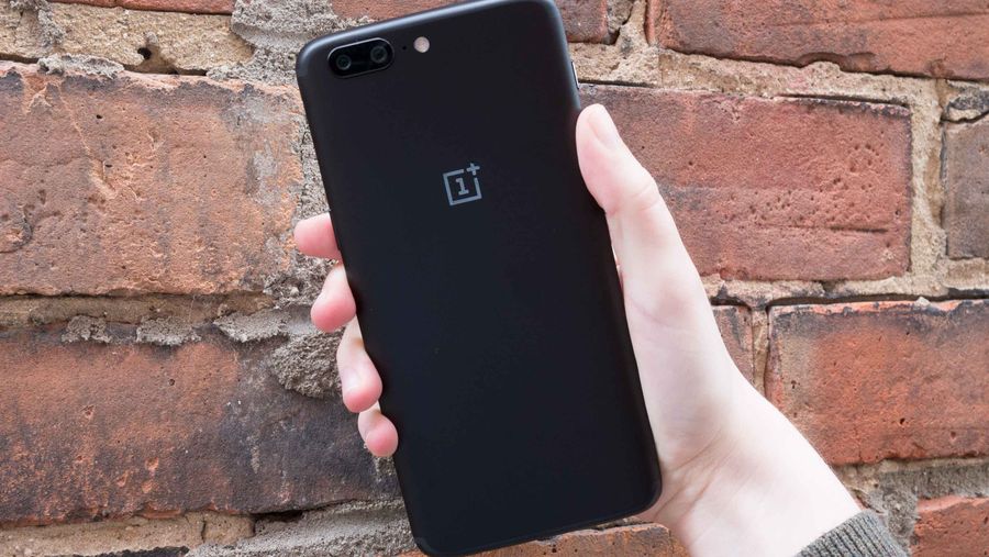 OnePlus 5 rear
