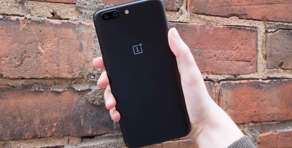 OnePlus 5 rear