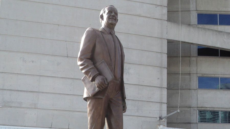 Ted Rogers statue