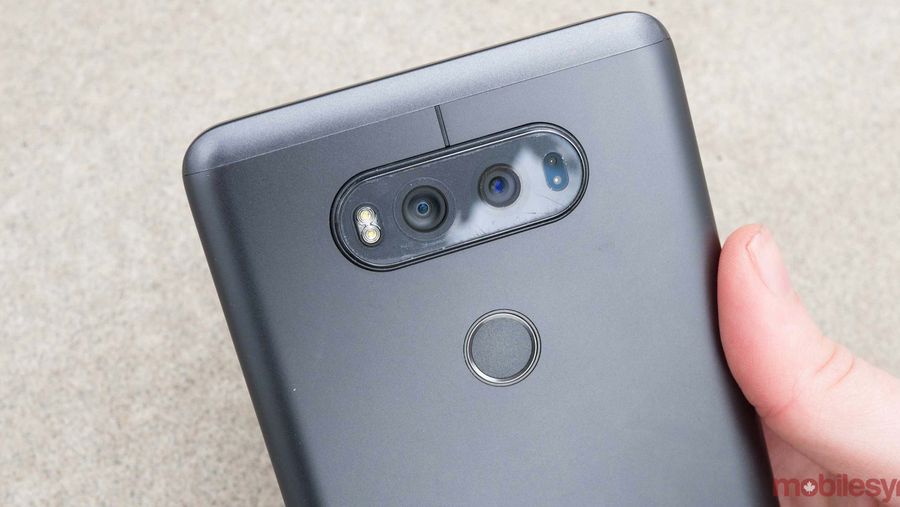 LG V30