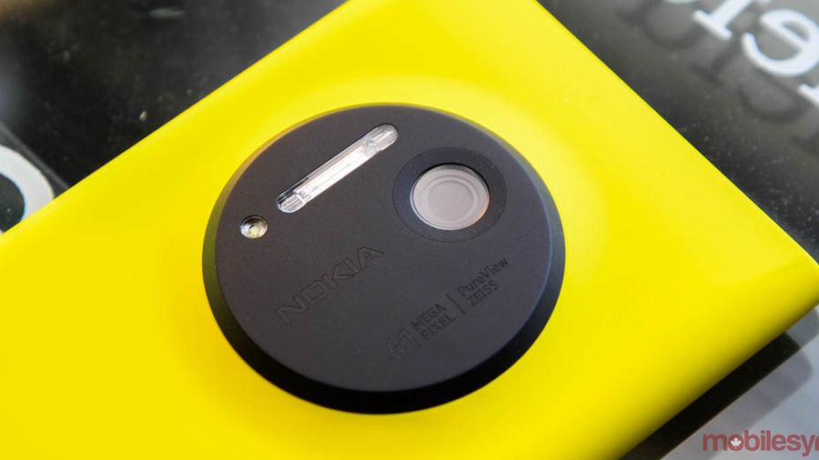 Nokia Lumia 1020 smartphone