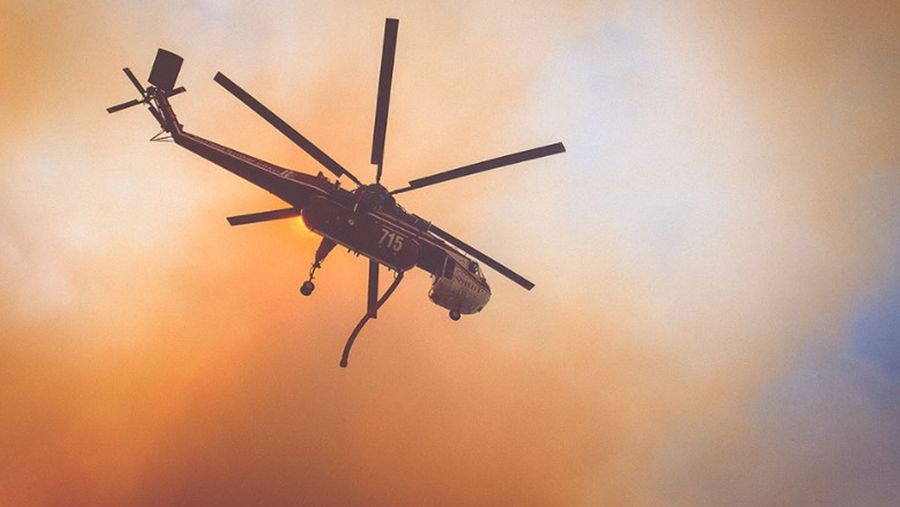 Firefighting helicopter