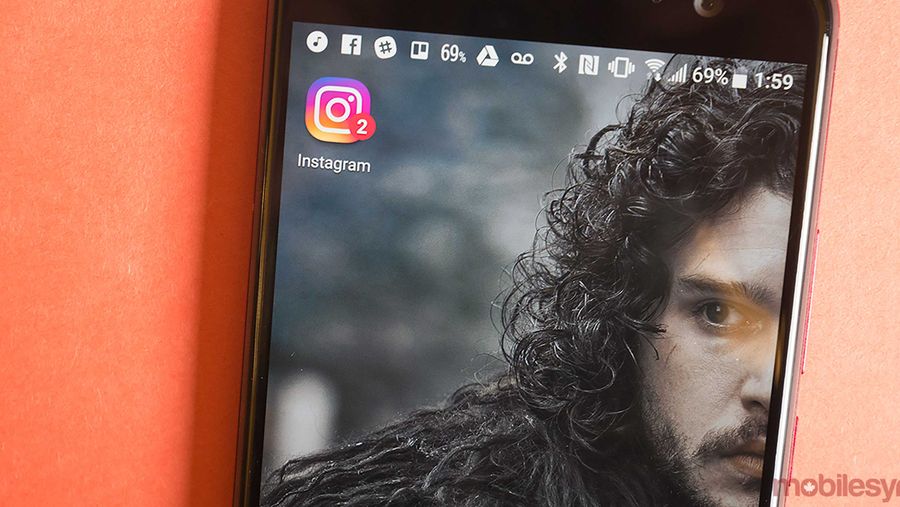 Instagram app on HTC U11