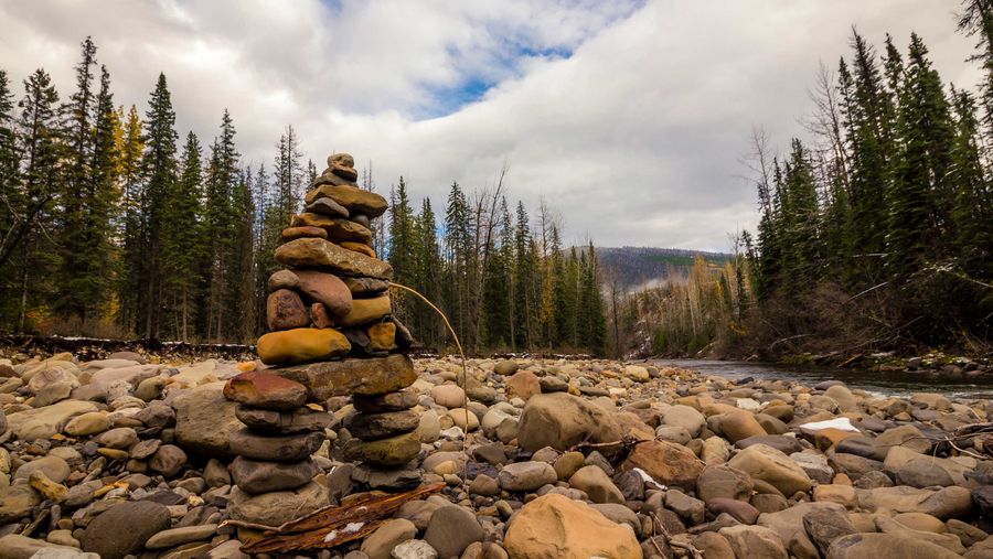An image of an inuksuk