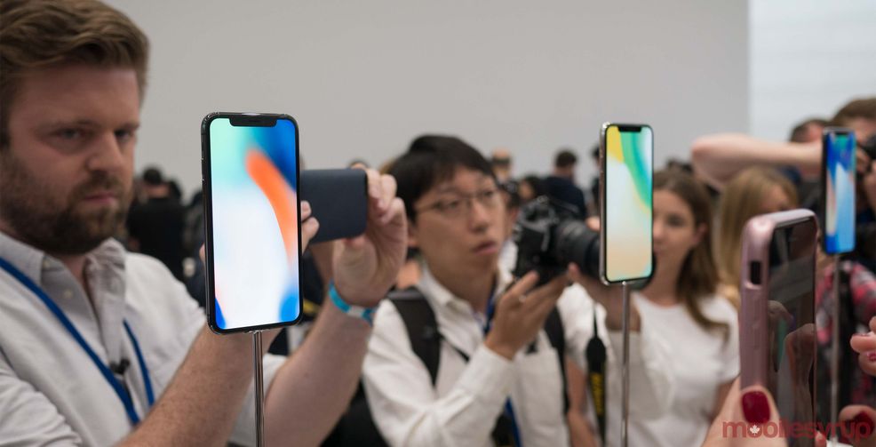 iPhone X