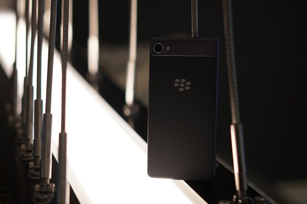blackberry motion